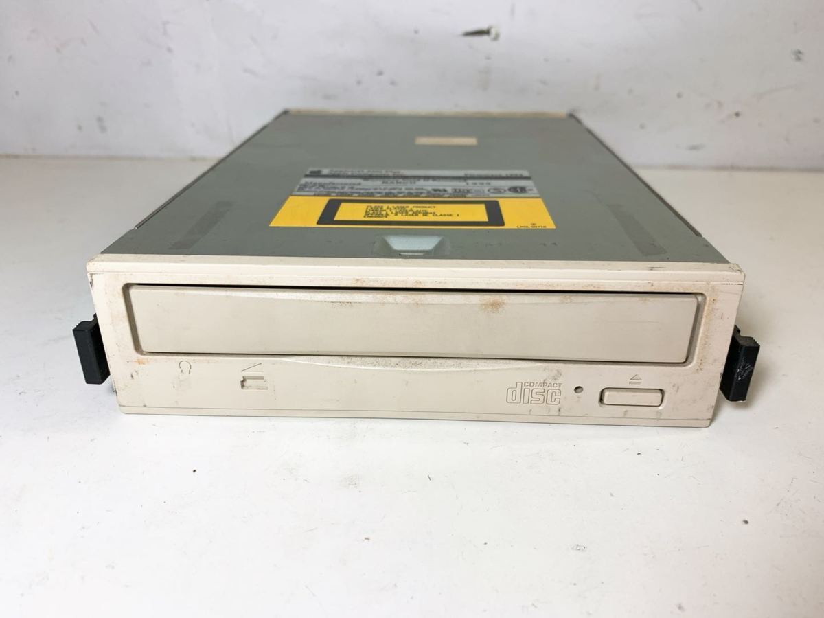 YZ1961★★【ジャンク品】Apple Power Mac 7100 対応　2x SCSI Internal CD-ROM Drive - CR-503-K_画像2