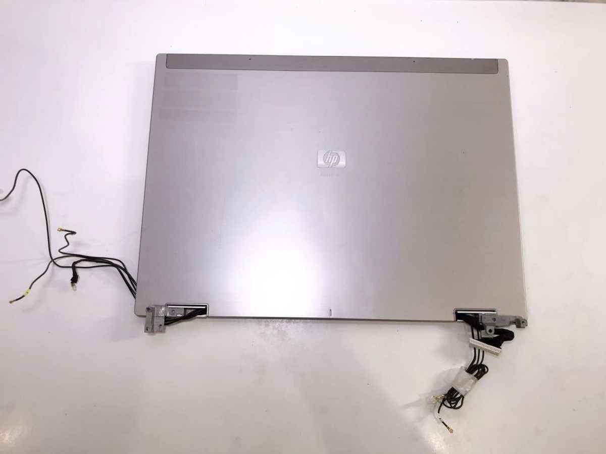 YT129★★HP EliteBook 8530w 対応　液晶パネル 上半身_画像4