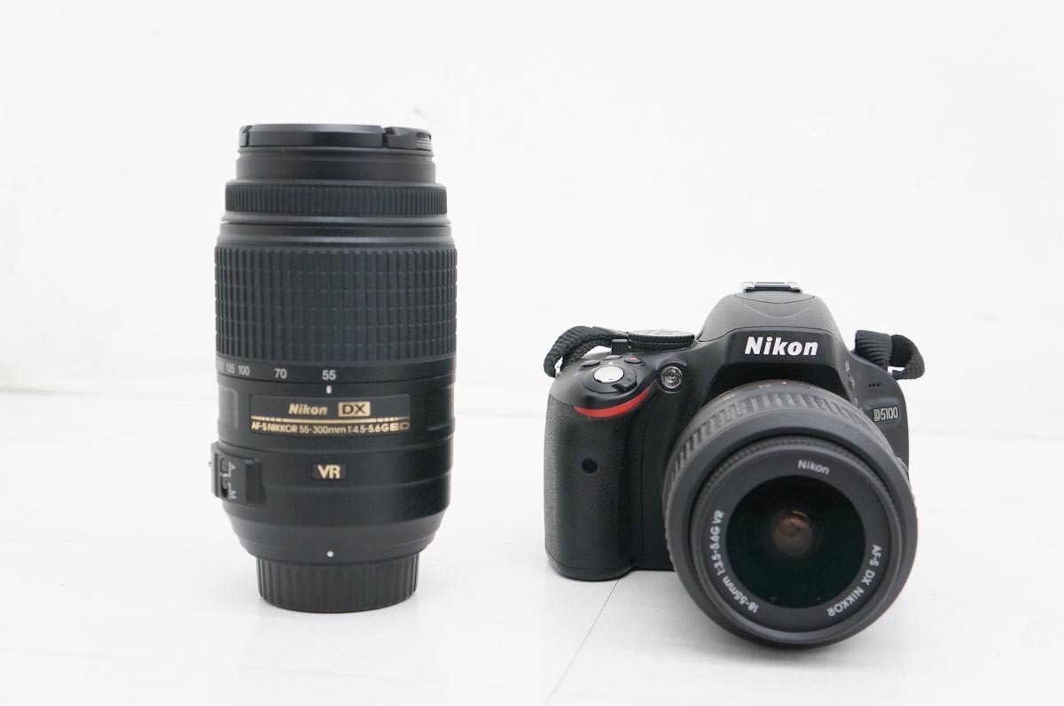 Nikon ニコン D5100 ダブルズームキット(18-55mm/55-300mm) デジタル
