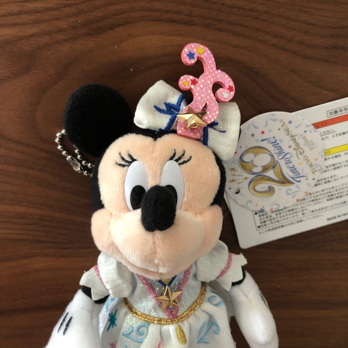 ディズニーシー 20周年 ぬいぐるみバッジ ミニー ミニーマウス ディズニーシー 20周年 ぬいぐるみバッジ ミニー ミニーマウス