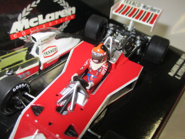 即決 PMA ミニチャンプス 1/43 マクラーレン M23 1974年F1チャンピオン №5 エマーソン・フィッツパルディ マルボロ仕様 ゼッケン細文字の画像2
