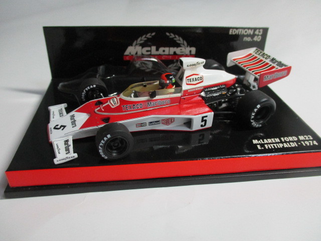 即決 PMA ミニチャンプス 1/43 マクラーレン M23 1974年F1チャンピオン №5 エマーソン・フィッツパルディ マルボロ仕様 ゼッケン細文字の画像3