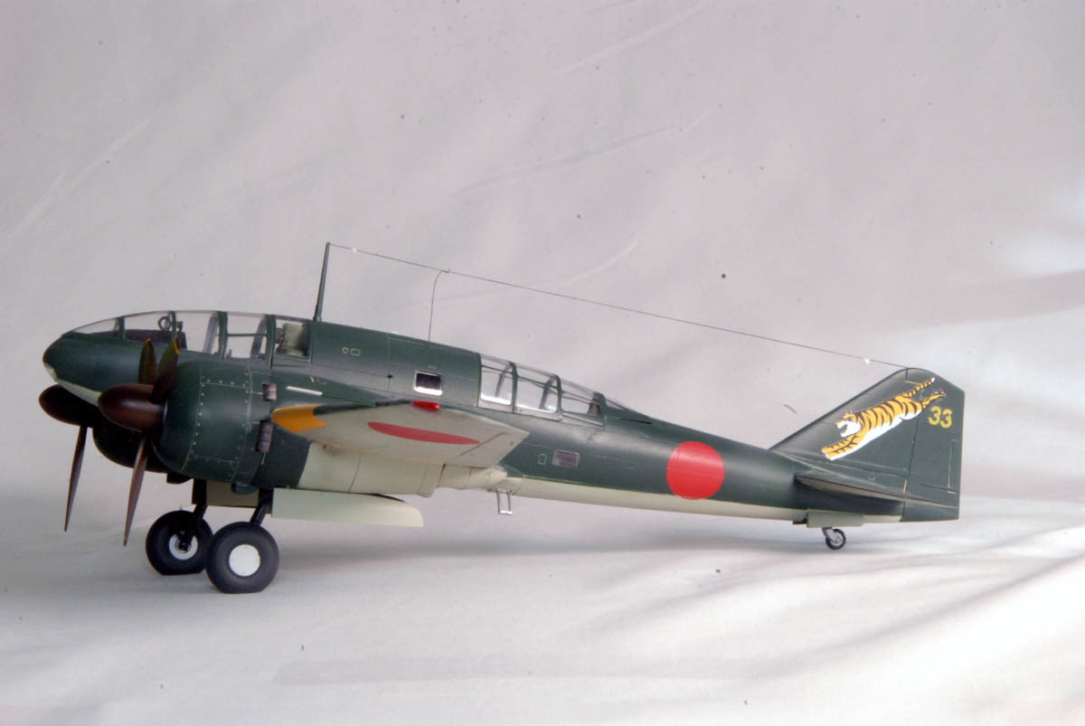 atsudra工房完成品】1/48 百式司偵Ⅲ型 飛行隊第18 atsudra工房完成品】1/48 百式司偵Ⅲ型 飛行隊第18