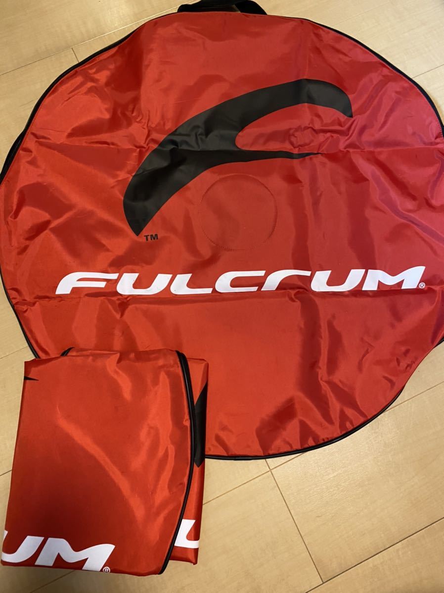 フルクラム FULCRUM レーシングレッドホイルバック　700c用2枚　新品未使用です。たたみ癖あります。