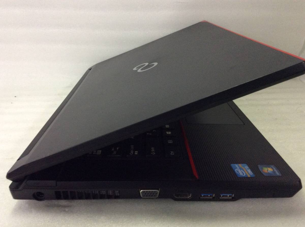 【大M0203012】【ジャンク品】【業者様注目品】富士通 LIFEBOOK A573/G FMVA03008 【ノート】_画像6