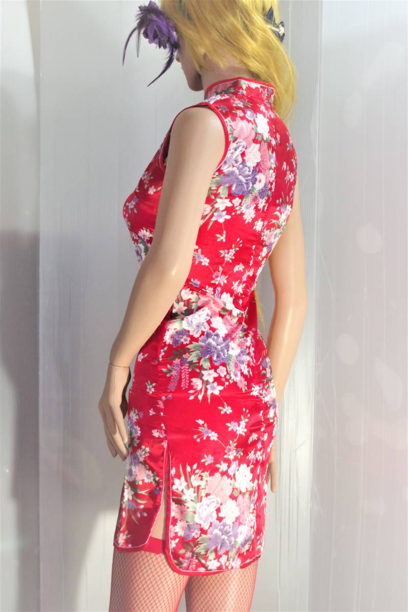 新品　赤+花柄チャイナドレス　セクシーコスプレ、ハロウィンに！　Ｍサイズ相当_画像6