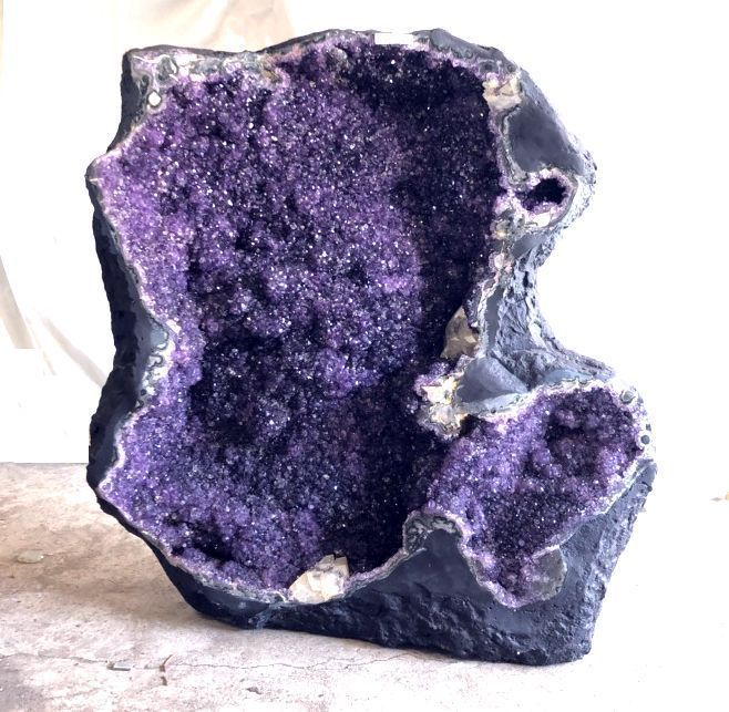 超特大】大迫力 天然5A紫アメジストドーム 109ｋｇ 高さ73ｃｍ 紫水晶