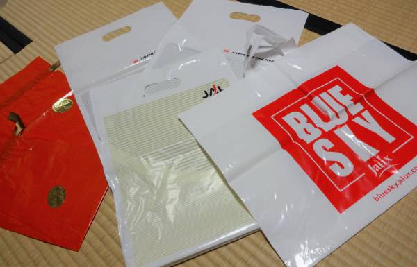 ANA・JAL機内販売で購入した商品が入っていたビニール袋・BLUE SKY17枚_画像3