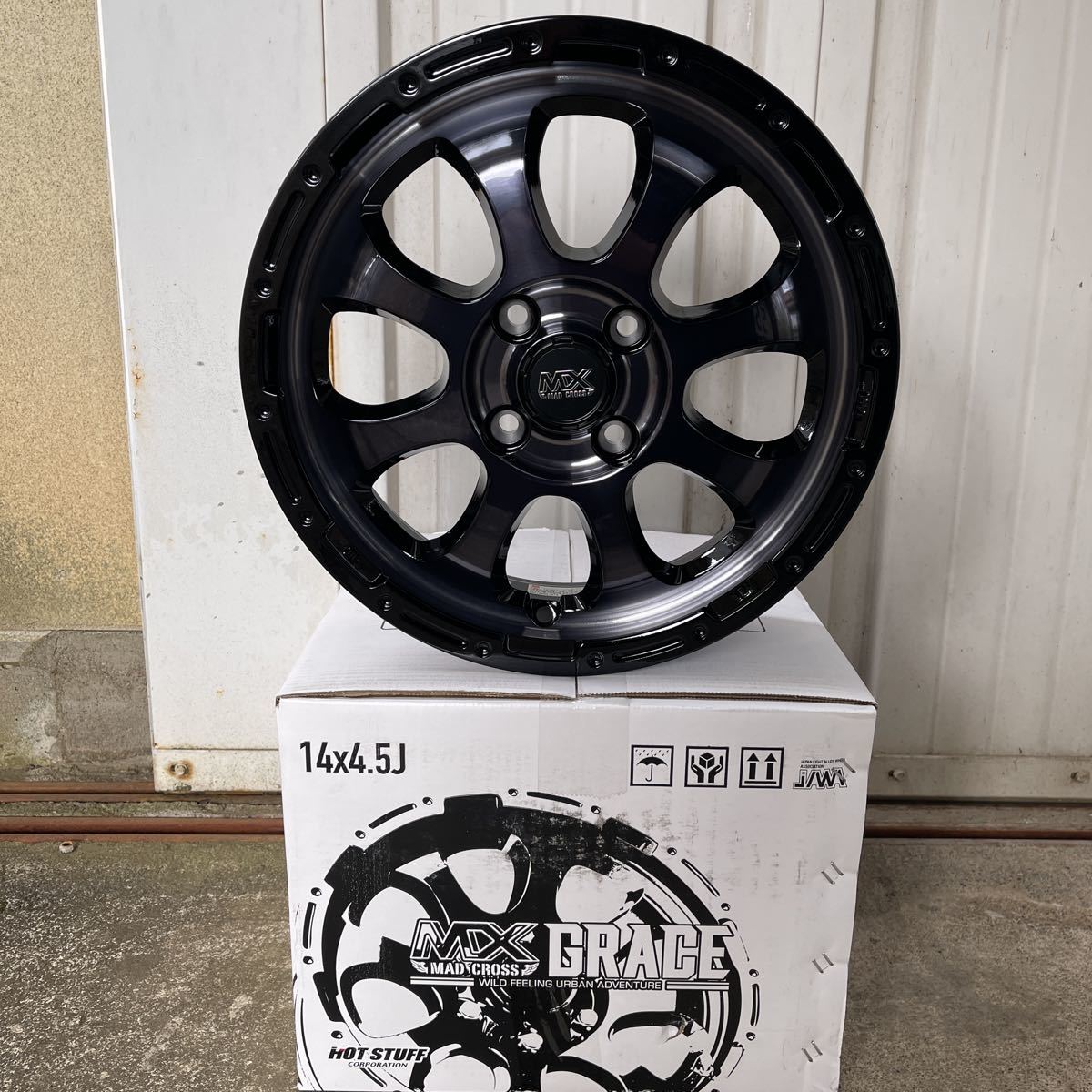 新規購入 新色 マッドクロスグレイス 14×4.5J 45 100-4H ブラッククリア