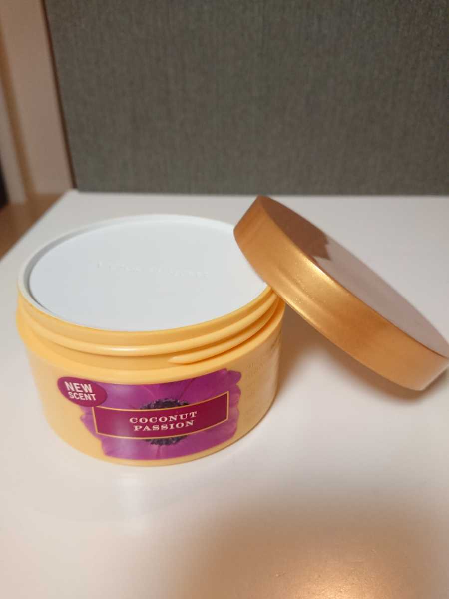 ヴィクトリアシークレット ココナッツパッション ボディクリーム ボディバター Victoria's Secret COCONUT PASSION BODY BUTTER CREAM 200g_画像2