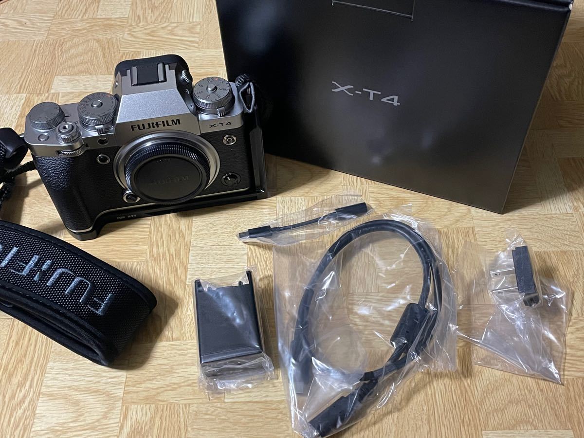 美品】富士フイルム X-T4 ボディ 付属品あり|Yahoo!フリマ(旧 美品】富士フイルム X-T4 ボディ 付属品あり|Yahoo!フリマ(旧