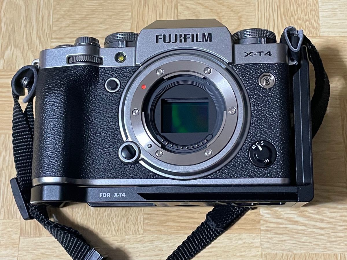美品】富士フイルム X-T4 ボディ 付属品あり|Yahoo!フリマ(旧 美品】富士フイルム X-T4 ボディ 付属品あり|Yahoo!フリマ(旧