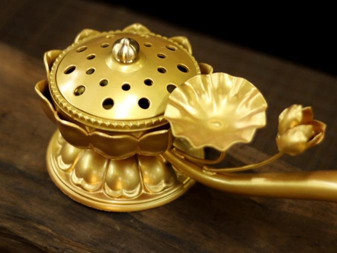 大手通販サイト 「密教法具 寺院用仏具」蓮型机上香炉 銅器 銅製品 