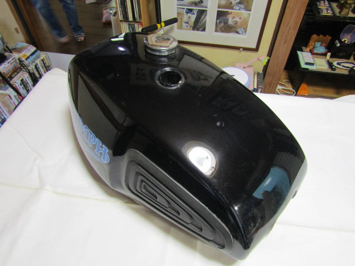 トライアンフ T140 UKタンク トライアンフ T140 UKタンク