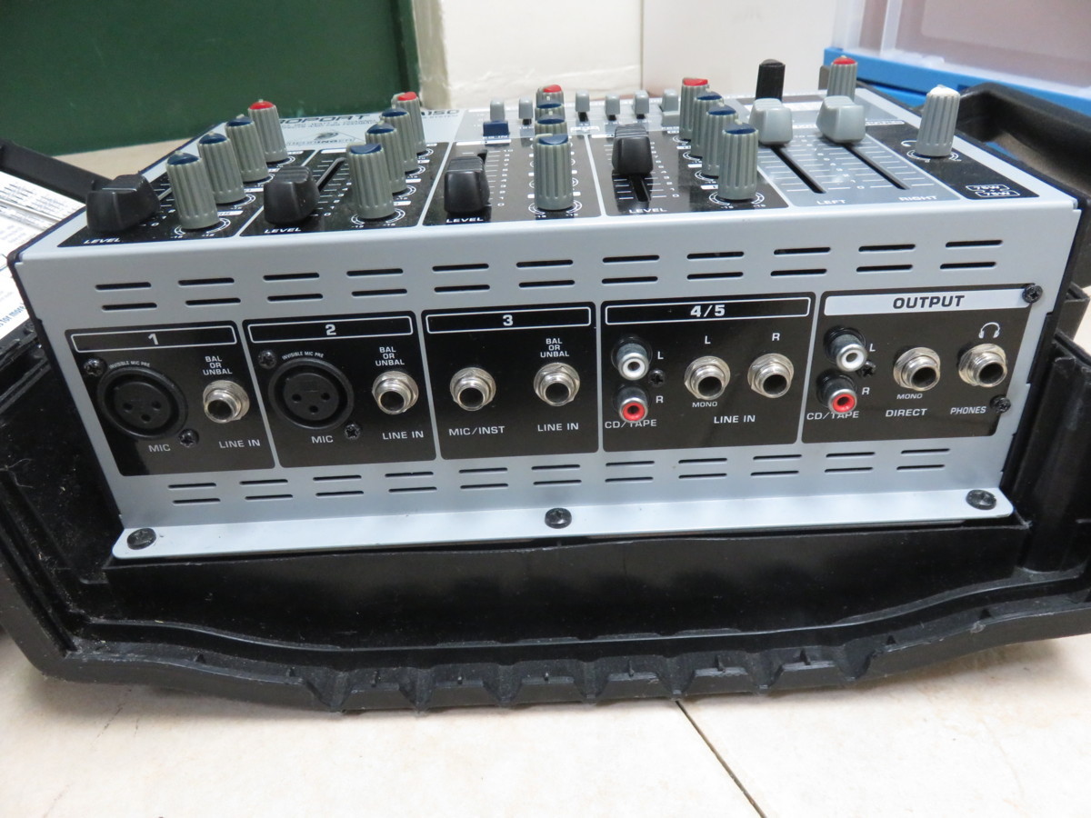 BEHRINGER ベリンガー EUROPORT EPA150 ポータブルPAシステム BEHRINGER ベリンガー EUROPORT EPA150 ポータブルPAシステム