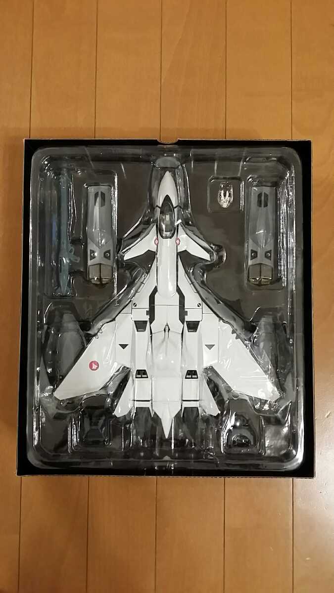 マクロス7 やまと YAMATO 1/60 完全変形 VF-11C withスーパーパック_画像5