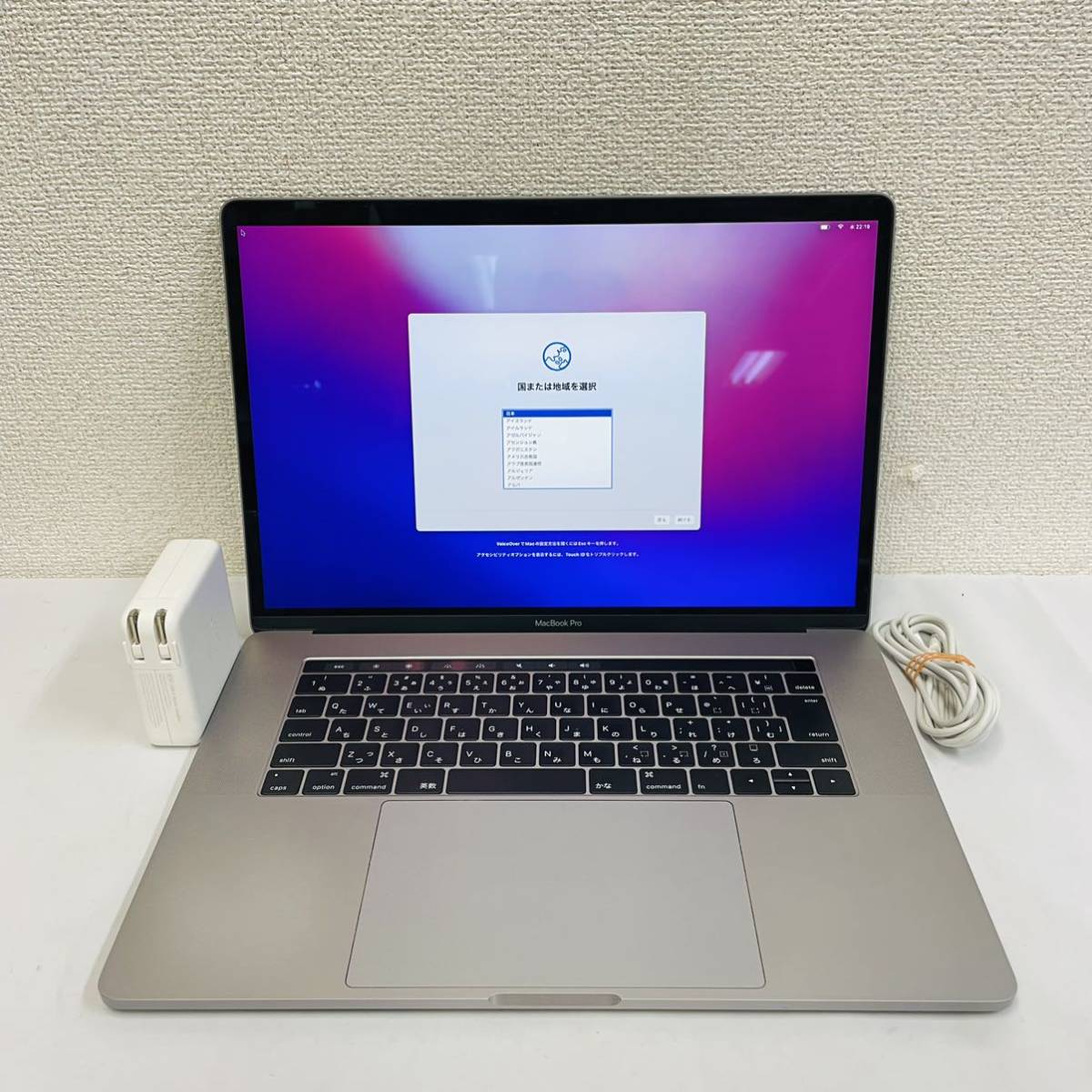 代引可】 13300円セール時期 【ジャンク品】Macbook Pro Book 2016 15