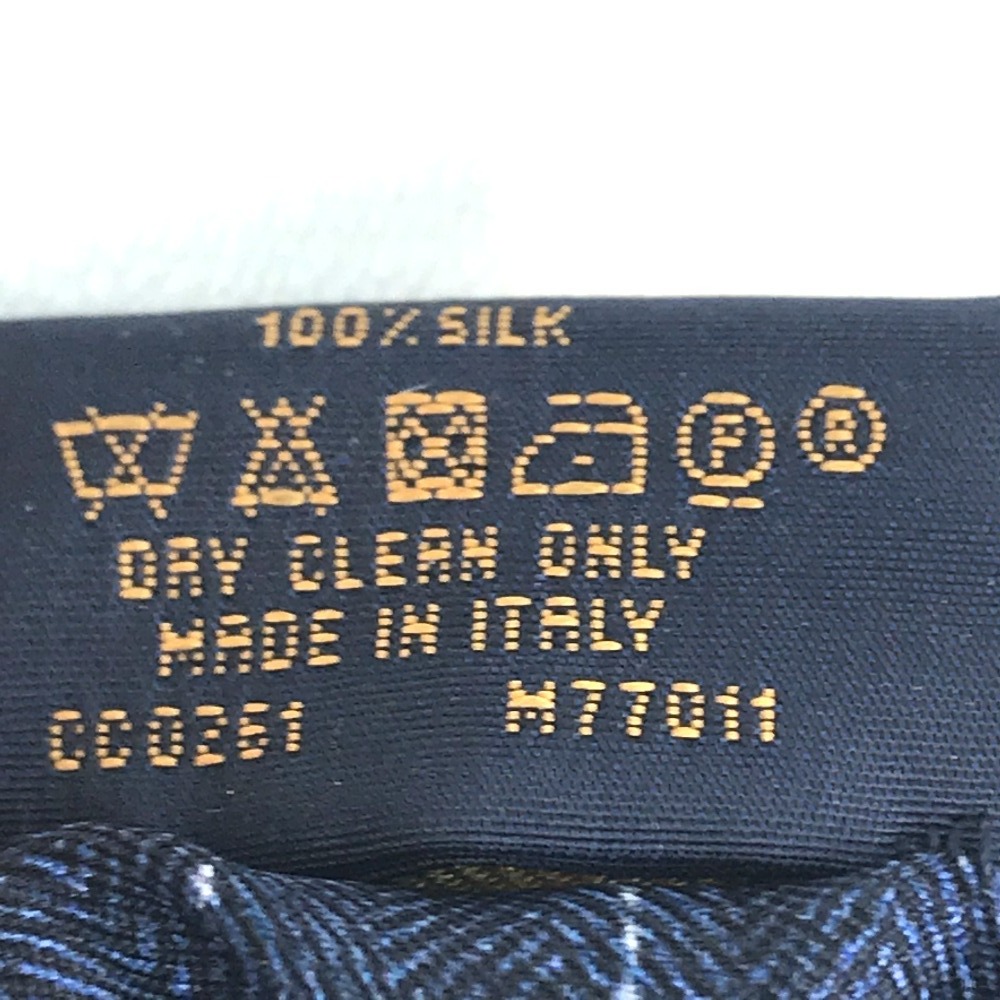 新品同様 LOUIS VUITTON ルイヴィトン M77011 リバース シュシュビー