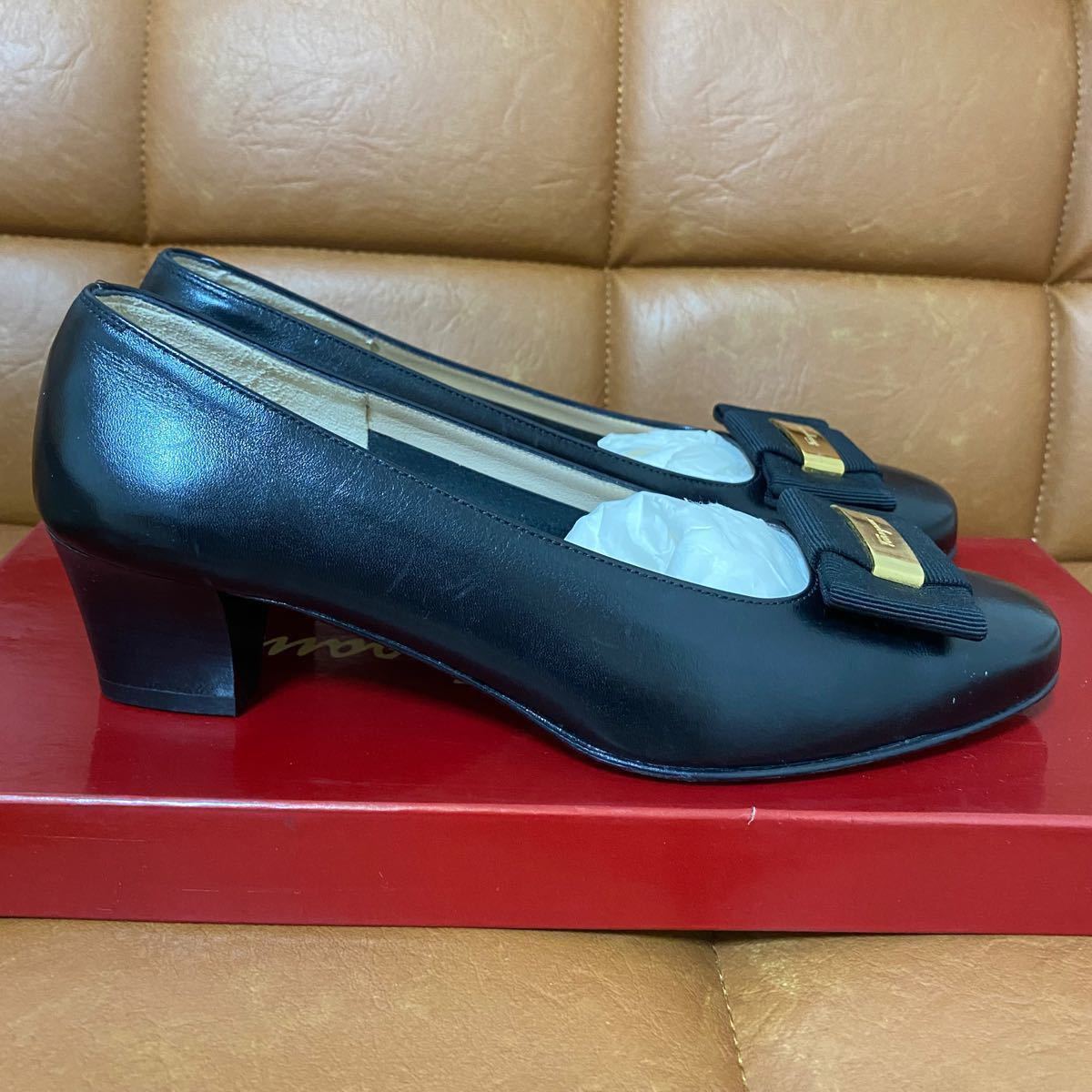 Ferragamo 8.5 C パンプス | www.jarussi.com.br