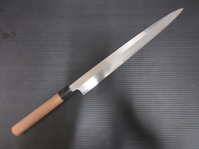返品交換不可】 柳刃包丁 /// 水牛柄 / 全長480mm 刃渡り320mm 純正特注 源昭忠 柳刃包丁 尺 調理器具