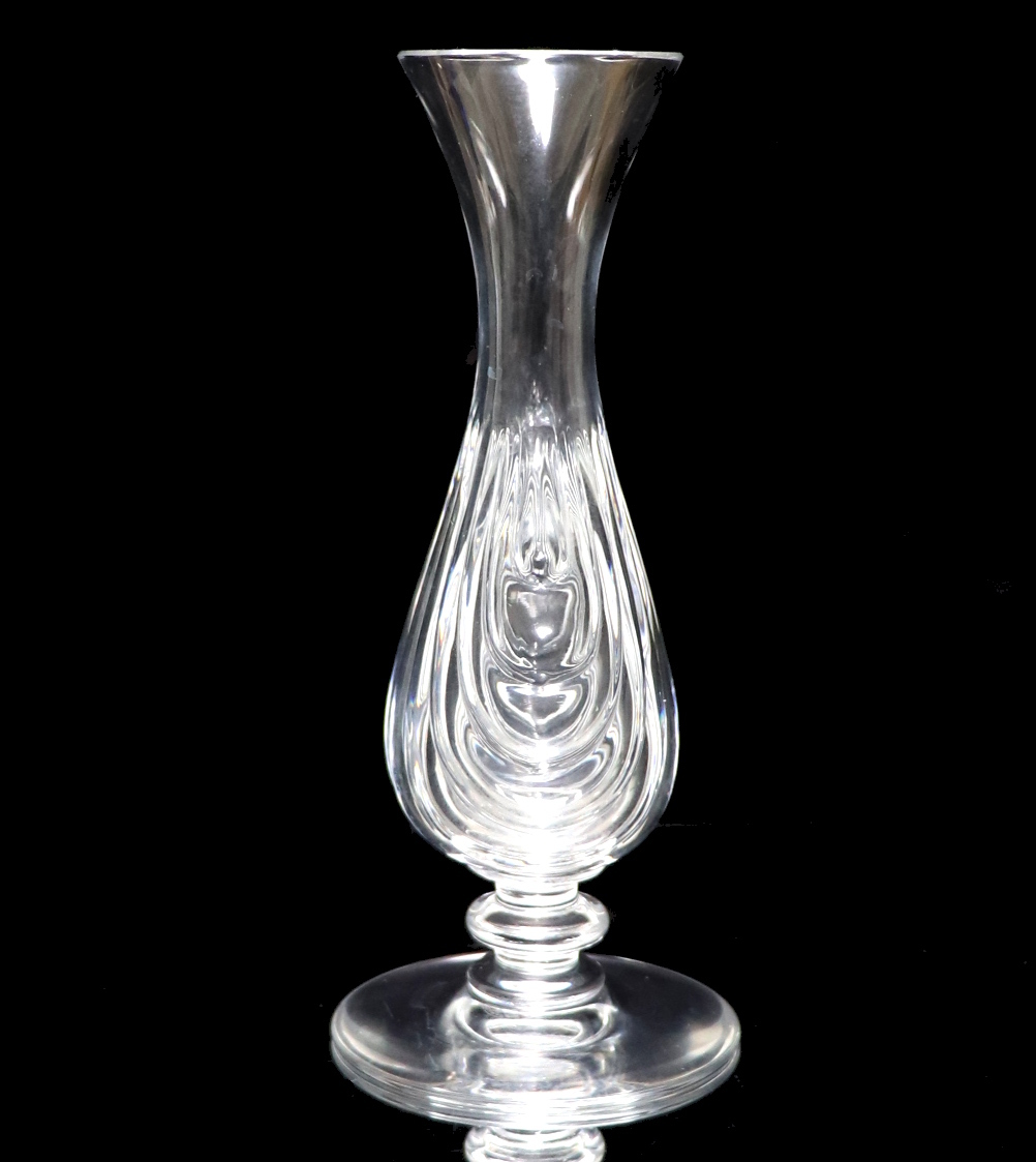 人気の贈り物が 花瓶 貝殻 シェル型 レア バカラ クリスタルガラス フラワーベース 花器 テーブル用品