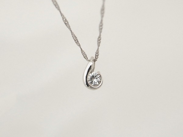  Courreges diamond necklace pendant Pt850/900( platinum white gold ) pawnshop exhibition 