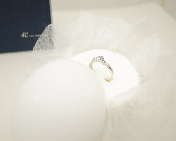 ヨンドシー 色石ダイヤモンドリング 指輪 8号 K18WG(18金 ホワイトゴールド) 質屋出品_画像7