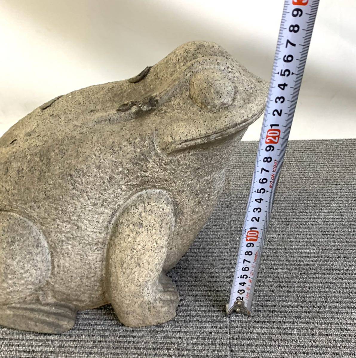Yahoo!オークション - カエル 蛙 石彫り 石の置物 石像 約27.5kg Yahoo!オークション - カエル 蛙 石彫り 石の置物 石像 約27.5kg