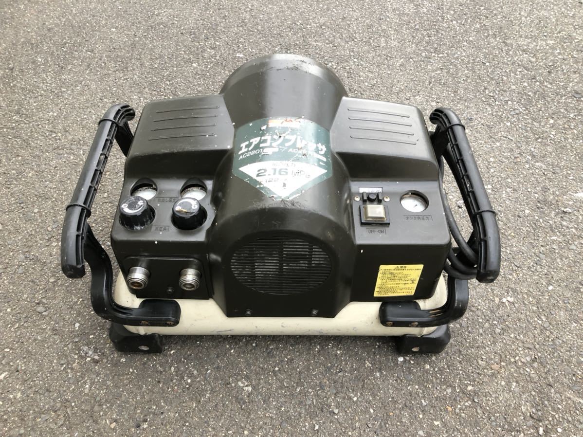 動作確認済 マキタ エアーコンプレッサー AC2201 常圧 60Hz makita