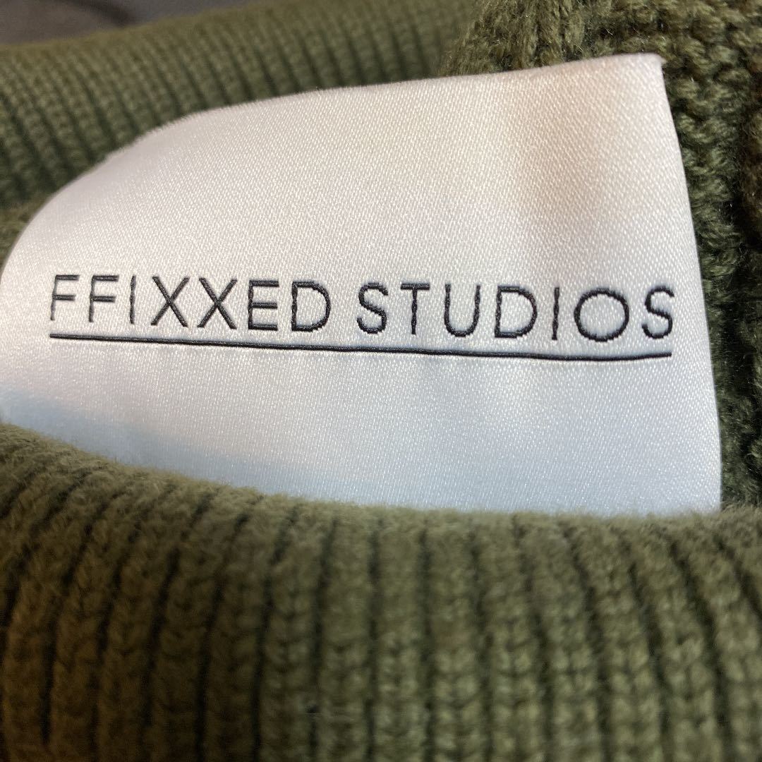 新古品 ffixxed studios タートルネック セーター ニット - ニット