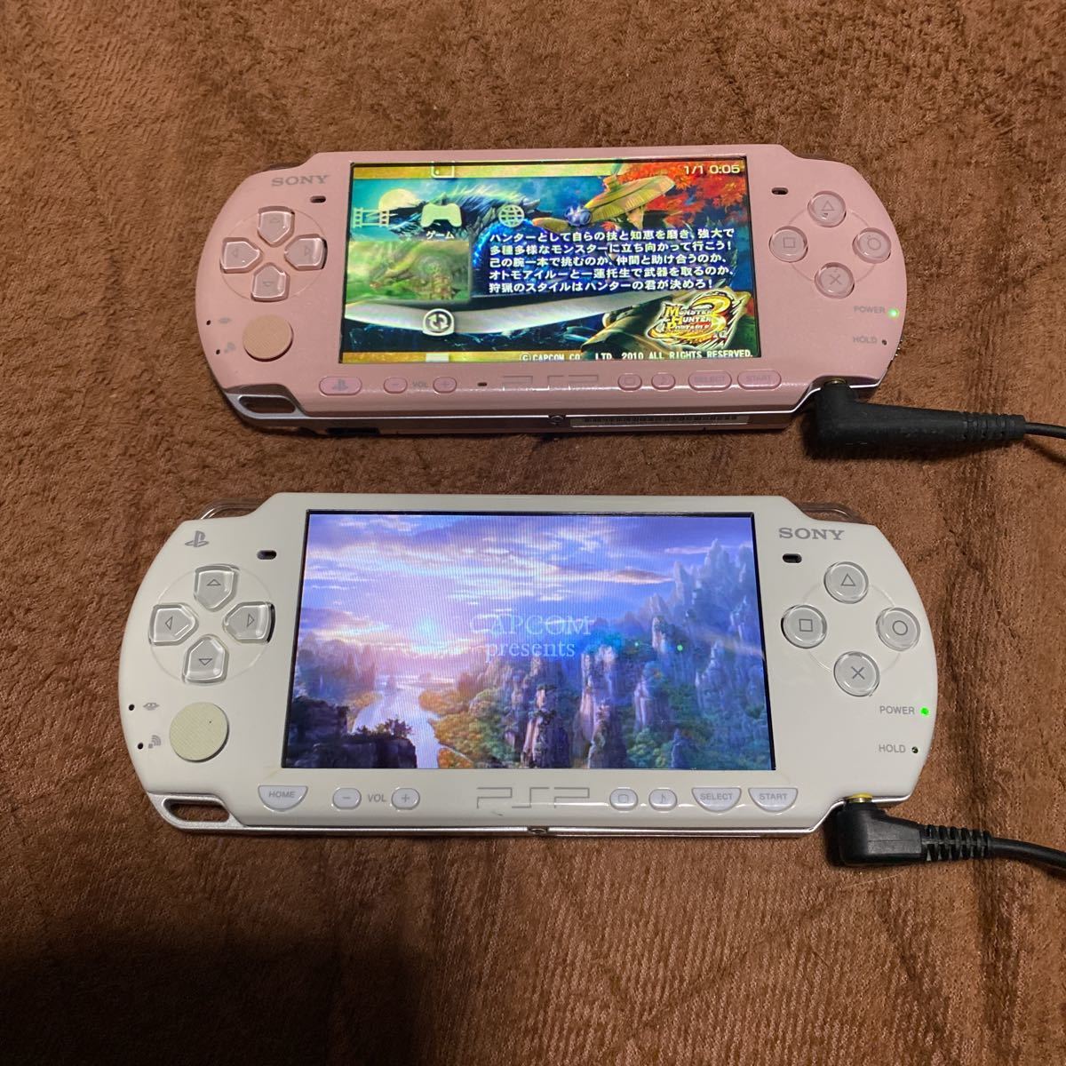 PSP 本体 PSP-3000 ピンク と PSP-2000 白 2台セット 現状品 