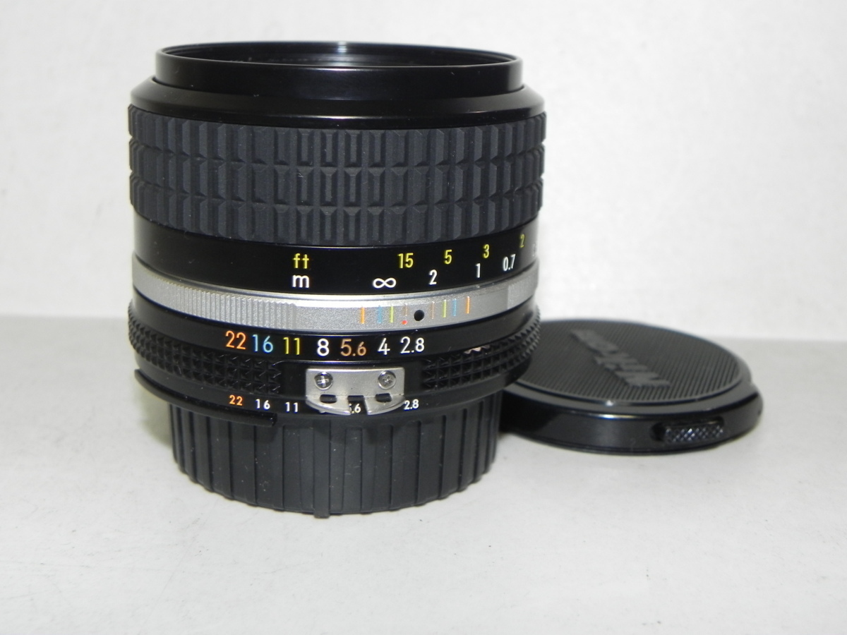 Nikon Ai-s 35mm/f 2.8 レンス゛(難有品)