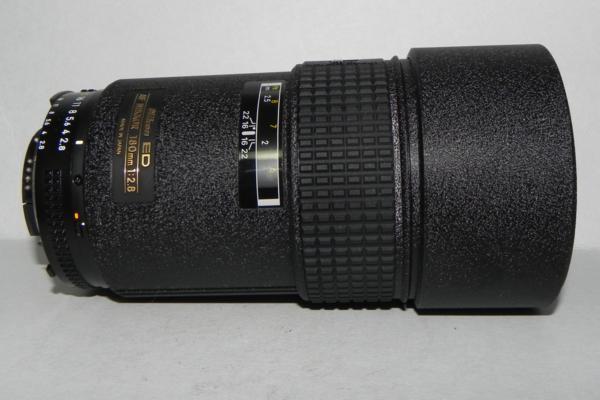 最前線の *ジャンク品 Nikon AF Nikkor 180mm/f 2.8 レンズ(New