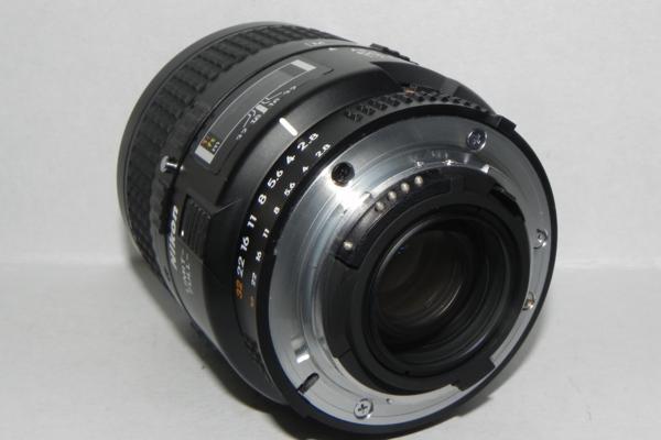 Nikon AF MICRO 60mm/f 2.8D レンズ(中古品)_画像3