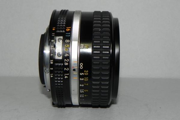 東京都内の店舗 **品 Nikon Ai-s Nikkor 50mm/F 1.4 レンズ* univ