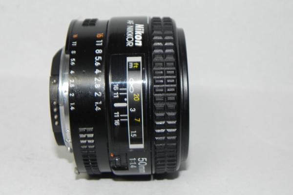 好きに **中古良品 Nikon AF (New 日本製)レンズ* 50mm/1.4 Nikkor