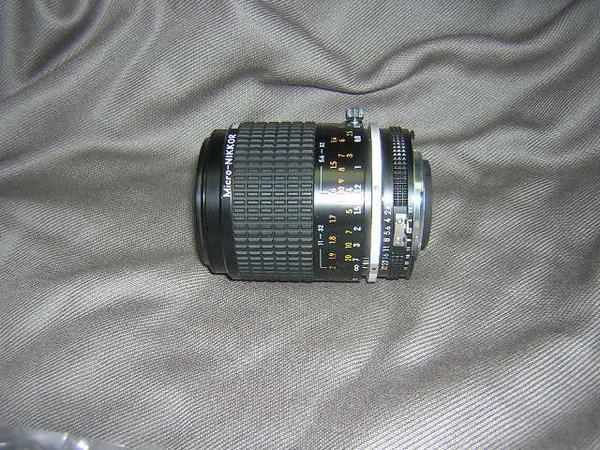 中古良品 Micro-Nikon Ai-s 105mm/f 2.8 レンス゛* 一眼カメラ用 中古良品 Micro-Nikon Ai-s 105mm/f 2.8 レンス゛* 一眼カメラ用