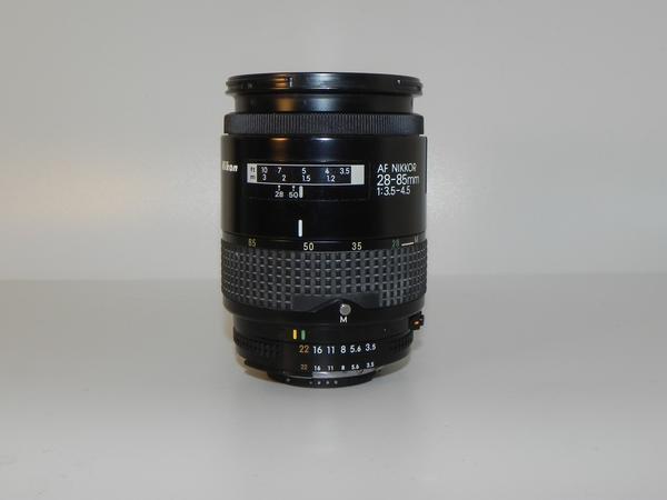 定期入れの **中古良品 Nikon AF レンズ* 28-85ｍｍ/Ｆ3.5-4.5 NIKKOR