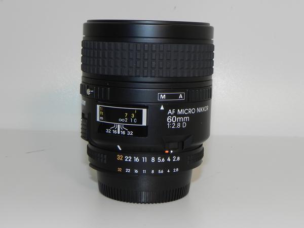 **中古良品　Nikon AF MICRO 60mm/f 2.8D レンズ*_画像1