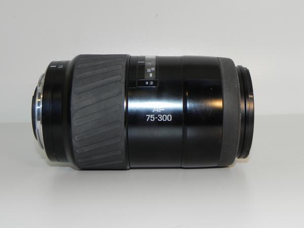 Minolta AF 75-300mm/f 4.5-5.6 レンズ(中古品)_画像1