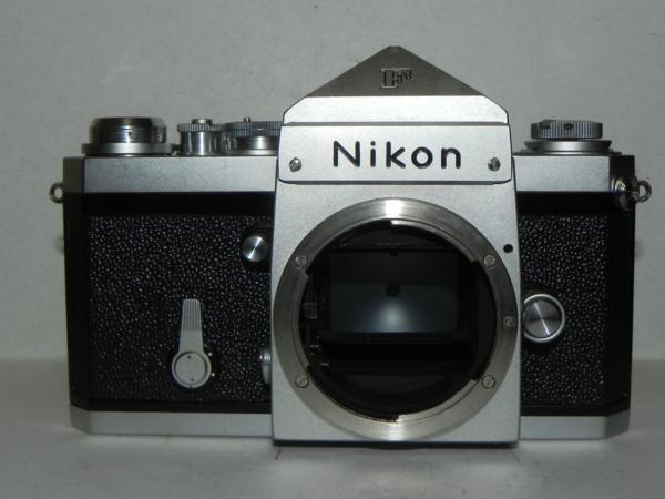 最初の **中古品 Nikon F アイレベル Body (シルバー)* ニコン