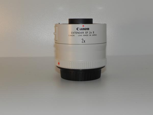 クリスマス特集2022 **中古良品 Canon Extender EF 2x II レンズ