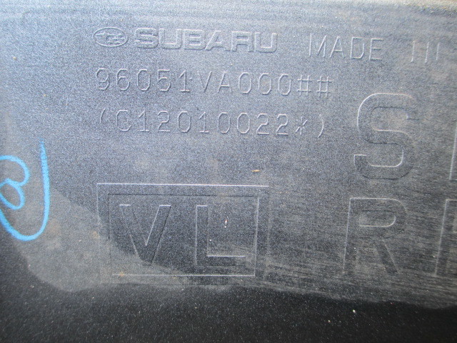 ☆AT397　スバル　レヴォーク　VM4　VMG　サイドステップ　右　シルバー　96051VA000_画像4