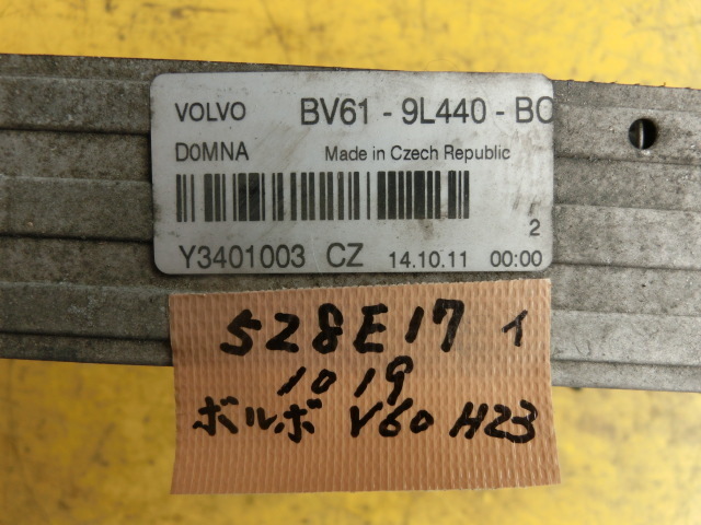 ボルボ V60 インタークーラー 平成23年ｙ11　DBA-FB4164T　_画像5