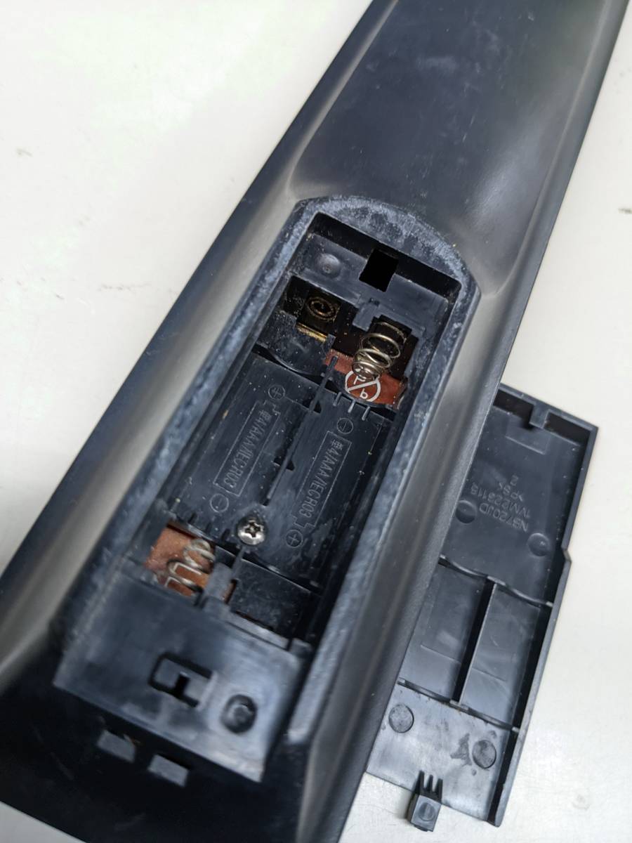 [F-22-118] Junk TOSHIBA Toshiba дистанционный пульт магнитофон SE-R0389 верхняя часть заслонка нет 