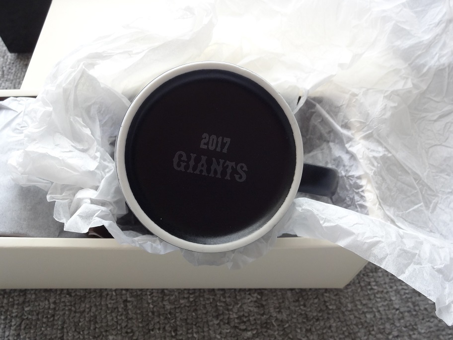 ジャイアンツ コーチ 2017 GIANTS COACH 限定マグカップ 未使用 ペアマグカップ