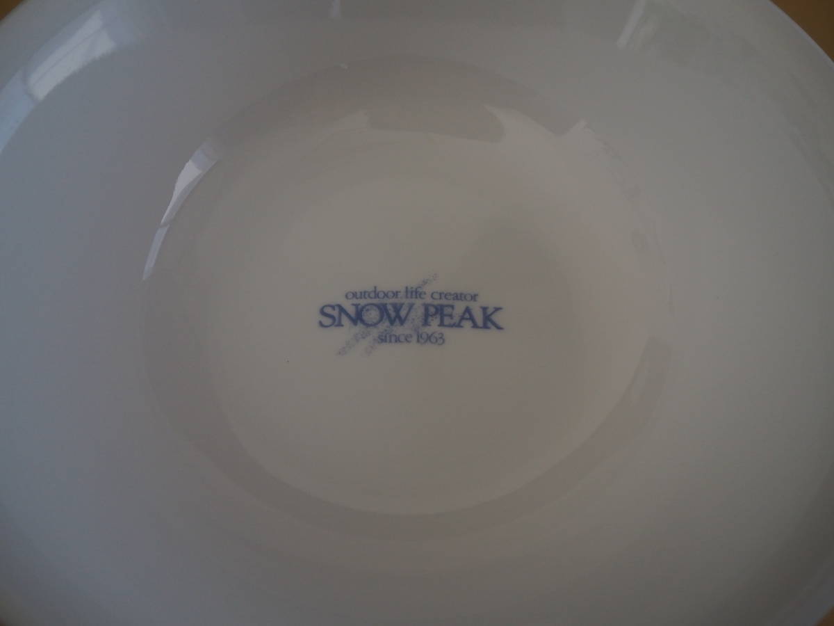 SnowPeak/スノーピーク　CＯRELLE(コレール) サラダボール皿　（3枚：ロゴ、2枚：ロゴのロゴ違い　合計5枚セット）_画像9