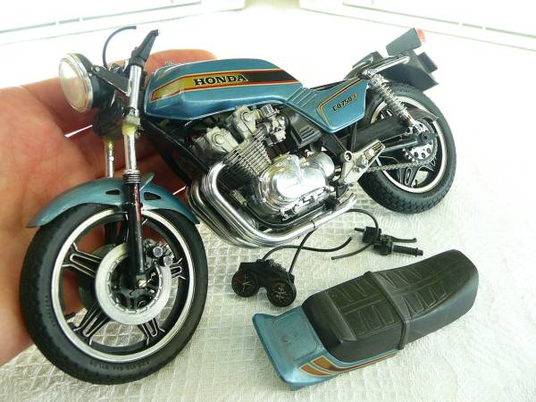 A_ part removing for Junk Junk lack of parts equipped Manufacturers un- details plastic model ... line middle!. final product HONDA Honda CB750-F photograph great number publication / scale unknown total length 18cm