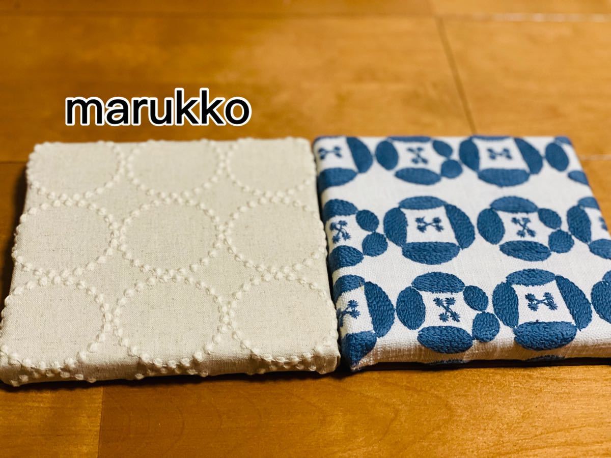 刺繍パネル　ふわふわお花　ファブリックパネル　15×15