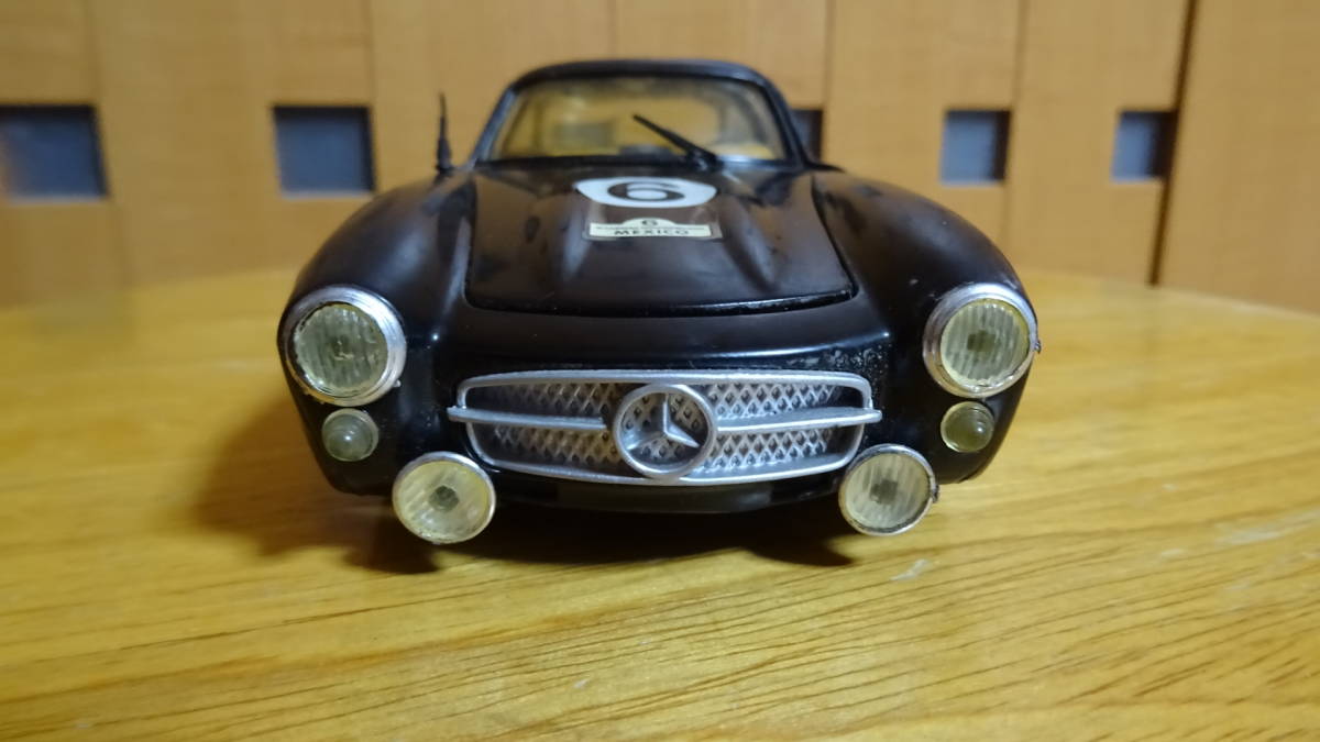 ★1/24 メルセデス 300SL レベル社製 中古品★_画像2